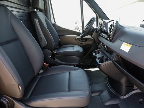 New 2026 Mercedes-Benz Sprinter 3500 image 14