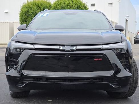 Used 2025 Chevrolet Blazer EV RS AWD/4WD image 11
