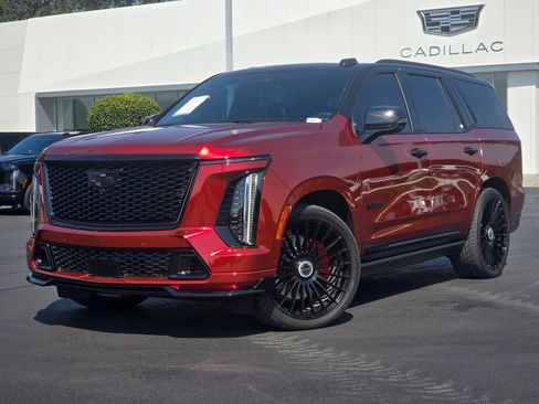 Used 2025 Cadillac Escalade V AWD/4WD image 1