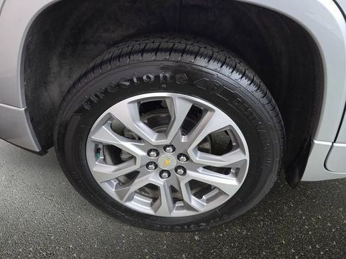 Used 2020 Chevrolet Traverse Premier AWD/4WD image 33