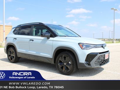 New 2025 Volkswagen Taos SE