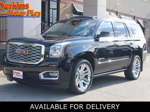 Used 2017 GMC Yukon Denali w/ Open Road Package AWD/4WD image 1