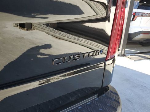 New 2026 Chevrolet Silverado 1500 Custom Trail Boss w/ LPO, Dark Essentials Package AWD/4WD image 8