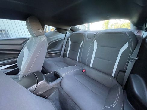Used 2018 Chevrolet Camaro LT w/ RS Package image 15
