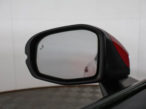 Used 2024 Honda HR-V EX-L image 35