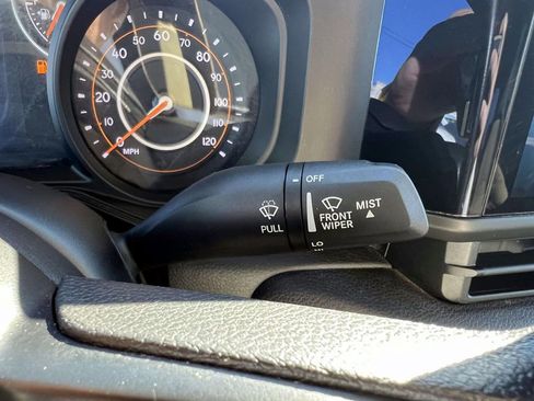 Certified 2024 Jeep Gladiator Sport image 27