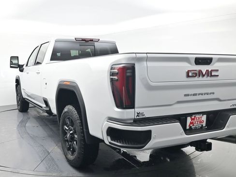 New 2026 GMC Sierra 3500 AT4 w/ AT4 Premium Plus Package image 30