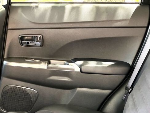 Used 2024 Mitsubishi Outlander Sport ES AWD/4WD image 27