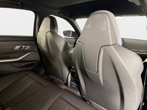 Used 2023 BMW M3 RWD image 31