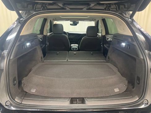 Used 2023 Buick Envision Avenir AWD/4WD image 35