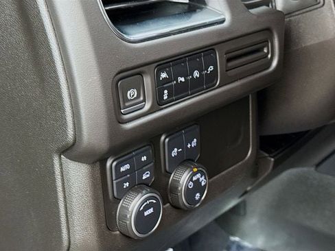 Used 2022 Chevrolet Tahoe LS w/ Driver Alert Package image 12