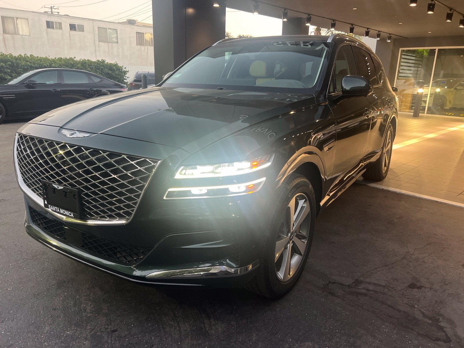 Used 2024 Genesis GV80 2.5T w/ Advanced Package AWD/4WD image 1