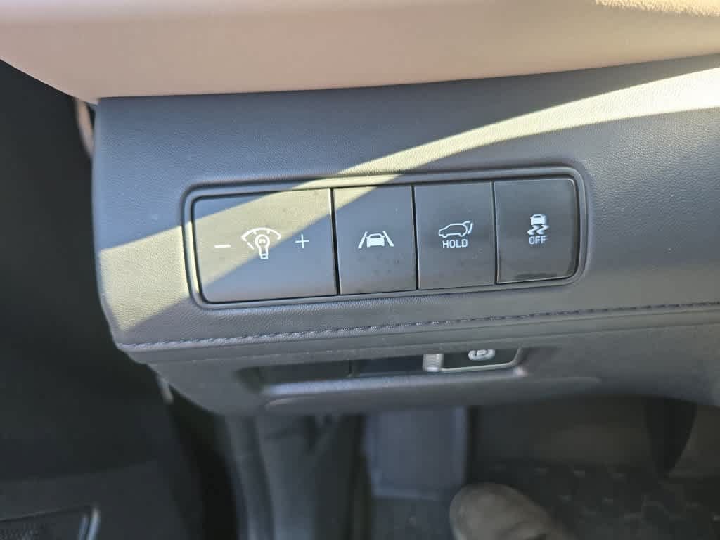 Used 2023 Hyundai Santa Fe SEL w/ Premium Package AWD/4WD image 19
