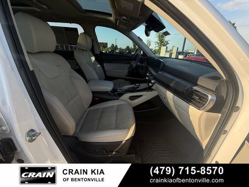 Used 2023 Kia Telluride SX AWD/4WD image 30