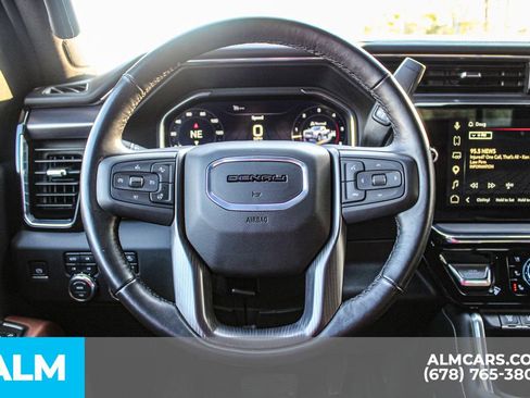 Used 2025 GMC Sierra 2500 Denali Ultimate image 26