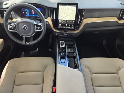 Certified 2026 Volvo XC60 B5 Plus w/ Protection Package Premier AWD/4WD image 26
