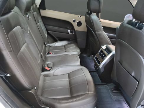 Used 2019 Land Rover Range Rover Sport HSE AWD/4WD image 11