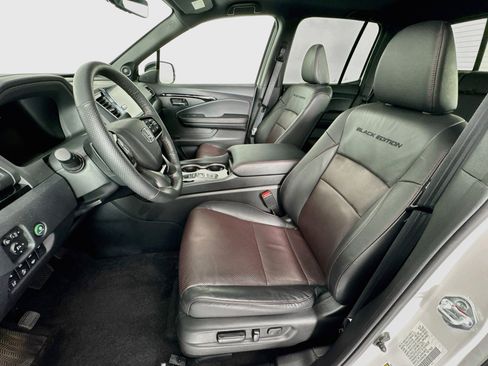 Certified 2024 Honda Ridgeline Black Edition image 21