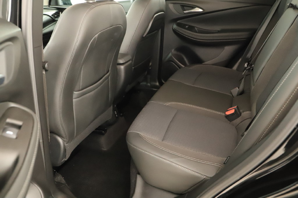 Used 2021 Buick Encore GX Select FWD image 26