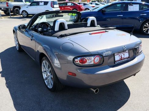 Used 2006 MAZDA MX-5 Miata Sport image 3