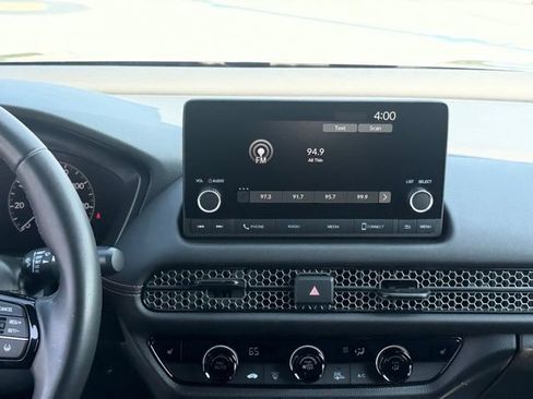 Certified 2024 Honda HR-V Sport image 18