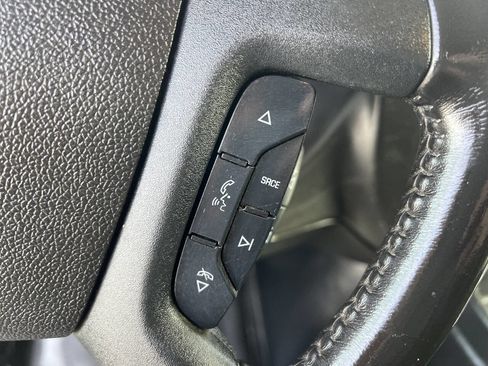 Used 2021 Chevrolet Express 2500 w/ Driver Convenience Package image 15