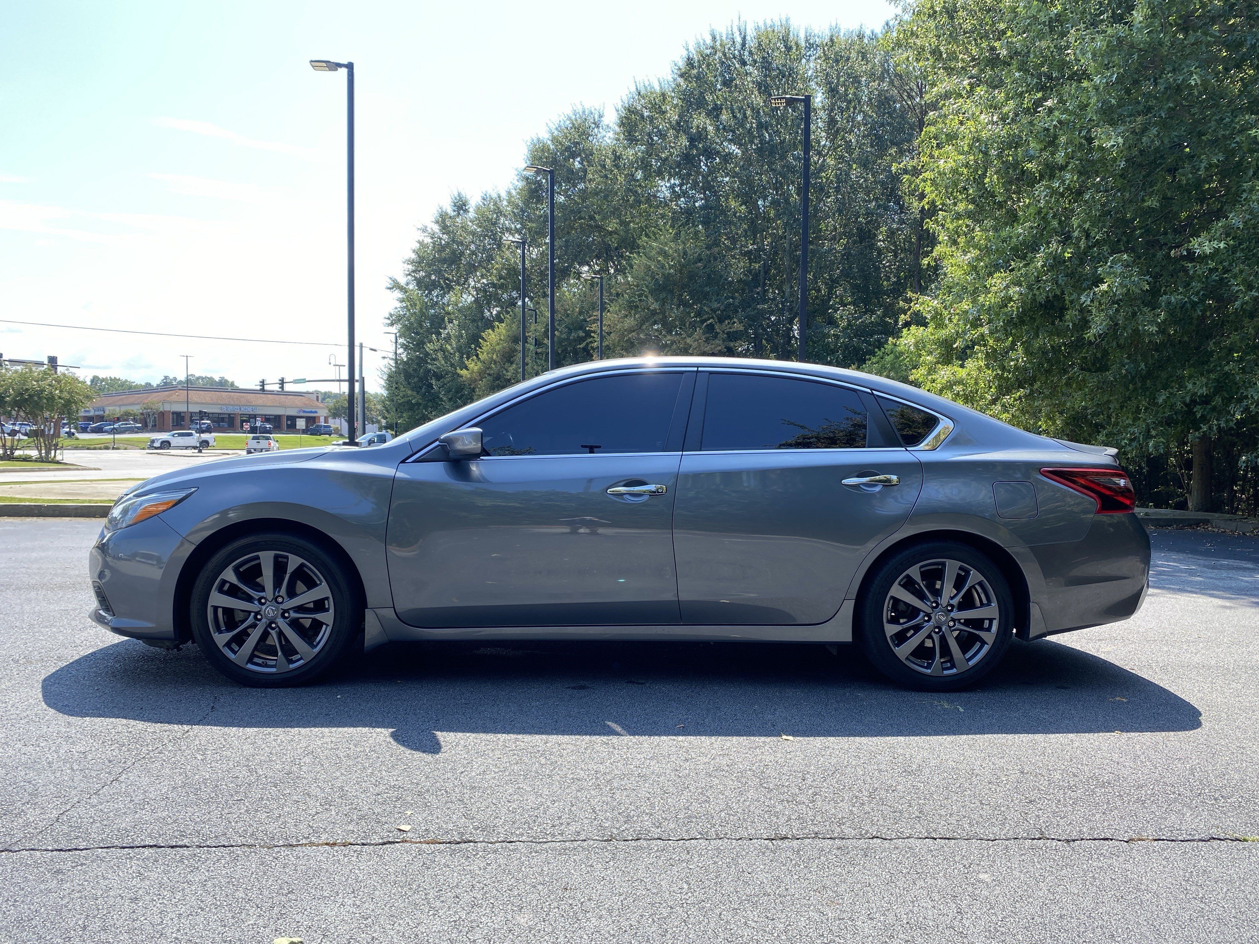 Used 2018 Nissan Altima 2.5 SR w/ SR Special Edition FWD image 6