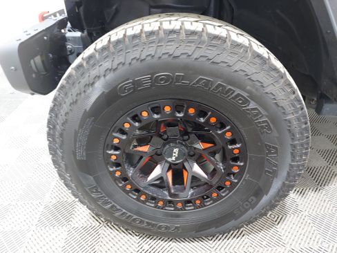 Used 2021 Jeep Wrangler Unlimited Rubicon w/ Dual Top Group AWD/4WD image 5