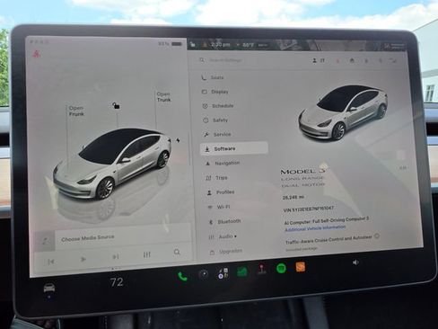 Used 2022 Tesla Model 3 Long Range AWD/4WD image 57
