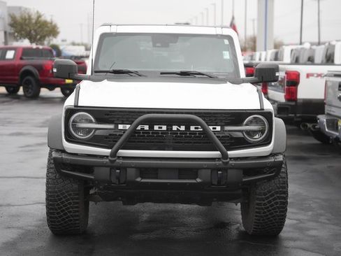 Certified 2022 Ford Bronco Wildtrak image 3