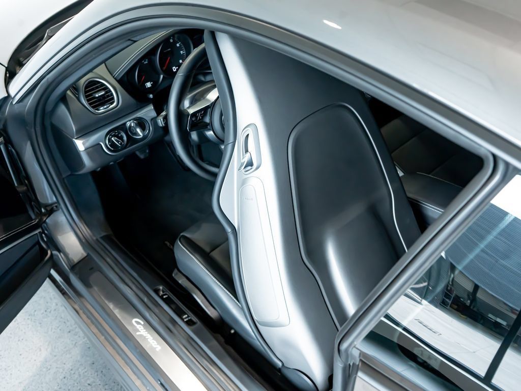 Certified 2025 Porsche 718 Cayman RWD image 14