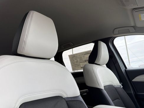 New 2026 MAZDA CX-5 Preferred AWD/4WD image 17
