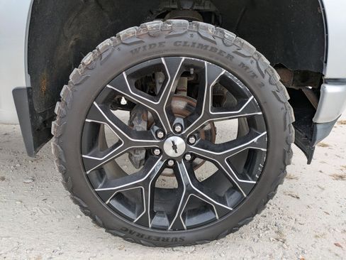 Used 2019 Chevrolet Silverado 1500 RST w/ All-Star Edition image 10