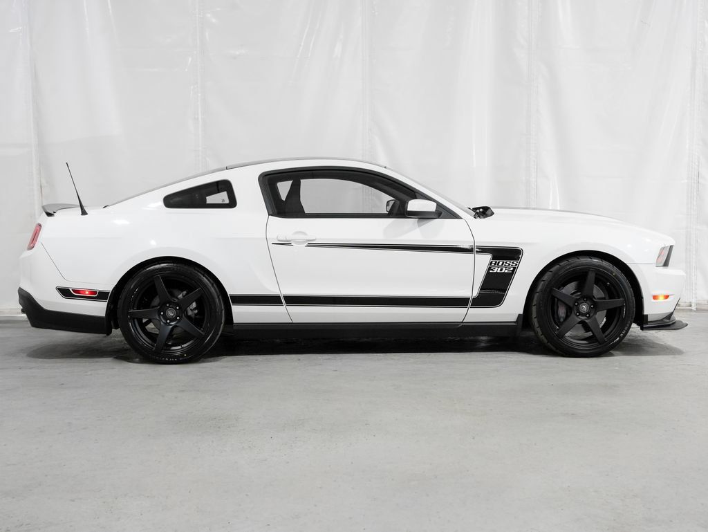 Used 2012 Ford Mustang Boss 302 w/ Boss 302 Accessory Pkg RWD image 7