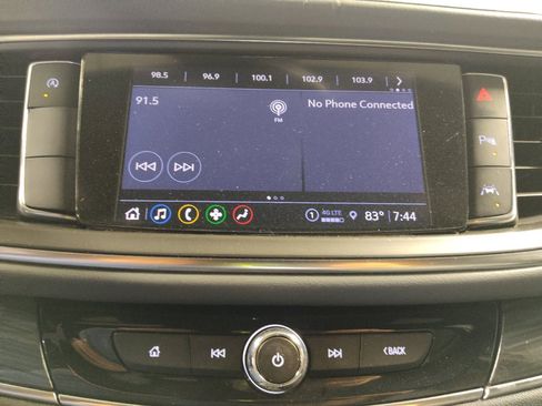 Used 2023 Buick Enclave Essence w/ Experience Buick Package FWD image 25
