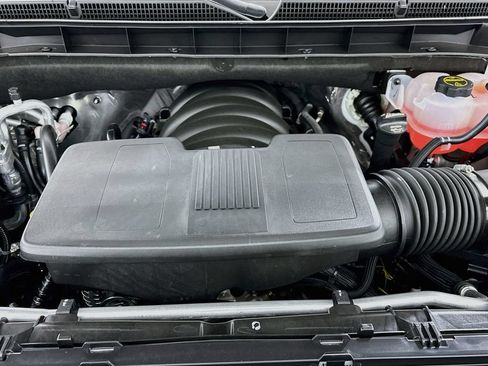 New 2026 GMC Yukon AT4 AWD/4WD image 32
