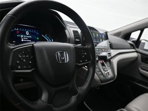 Certified 2024 Honda Odyssey EX-L image 10