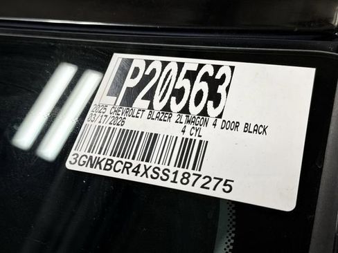 Certified 2025 Chevrolet Blazer LT image 28