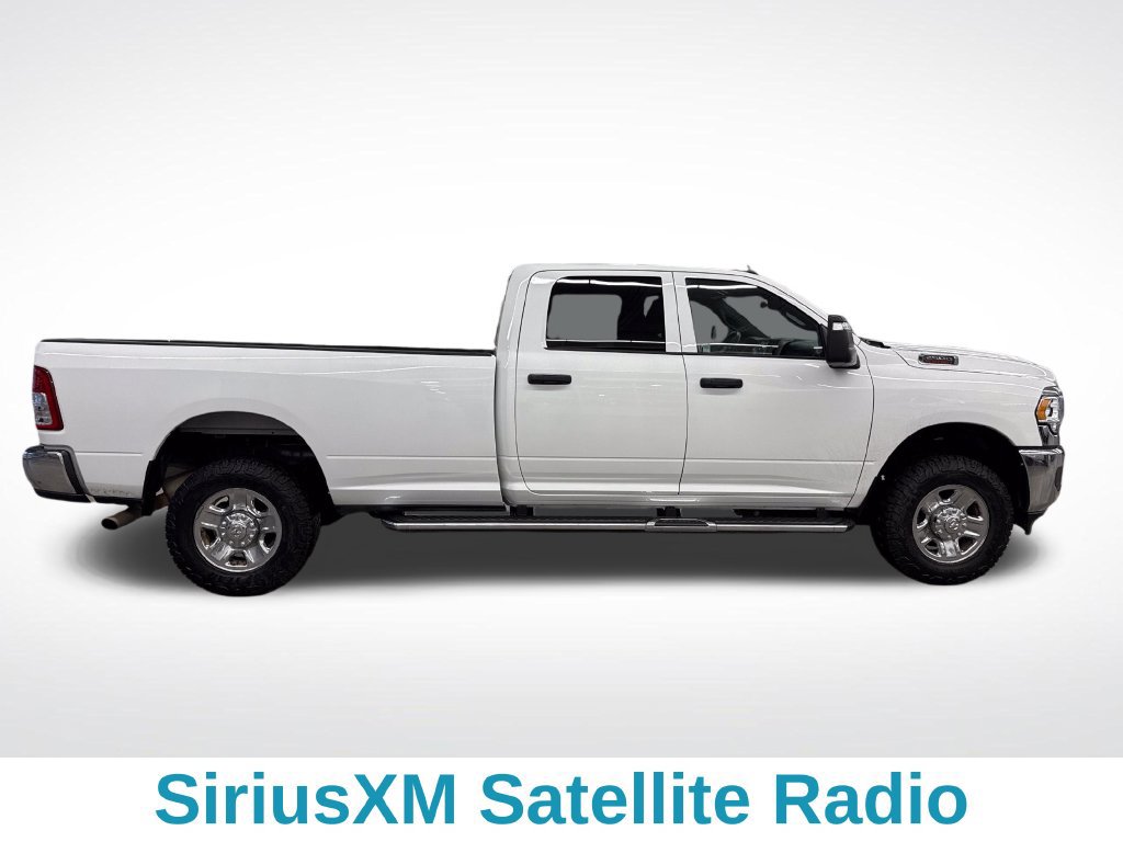 Used 2024 RAM 2500 Tradesman w/ Chrome Appearance Group AWD/4WD image 8