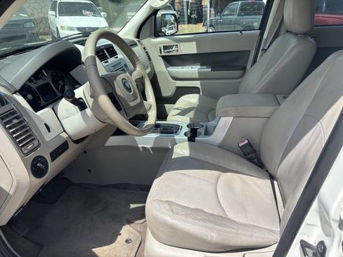 Used 2010 Mercury Mariner 2WD image 13