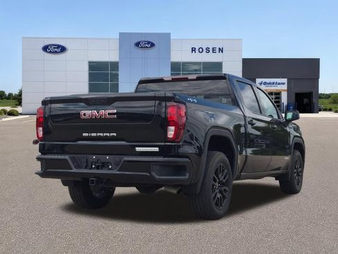 Used 2024 GMC Sierra 1500 Elevation AWD/4WD image 3