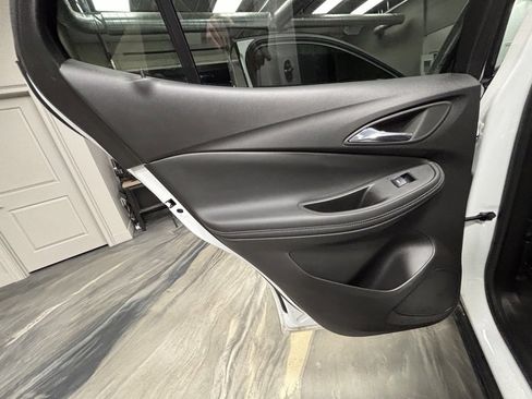 Used 2022 Buick Encore GX Essence w/ Experience Buick Package image 49