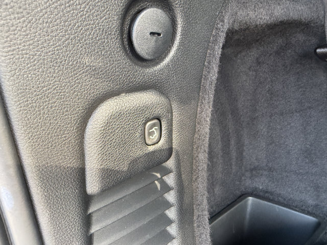 Used 2025 Dodge Durango GT RWD image 29