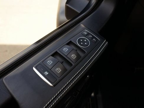 Used 2017 Mercedes-Benz G 550 Squared image 30