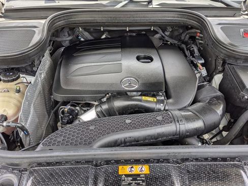 Used 2020 Mercedes-Benz GLE 350 4MATIC w/ Premium Package image 23