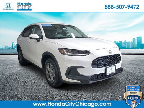 Used 2026 Honda HR-V LX image 1