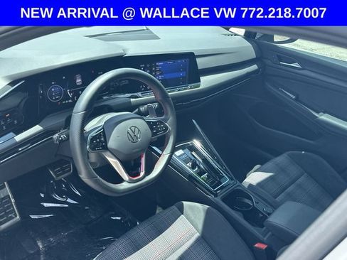 Used 2024 Volkswagen GTI SE FWD image 15