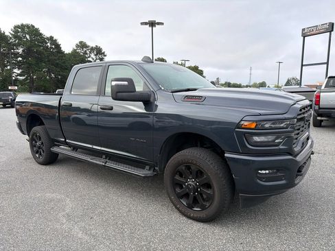 Used 2026 RAM 2500 Big Horn AWD/4WD image 11