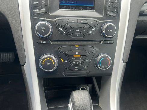 Used 2015 Ford Fusion S FWD image 23