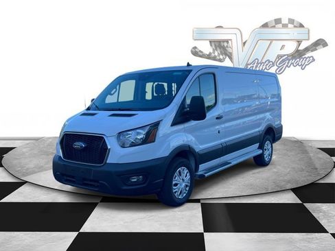 Used 2025 Ford Transit 250 Low Roof w/ Exterior Upgrade Package RWD image 4